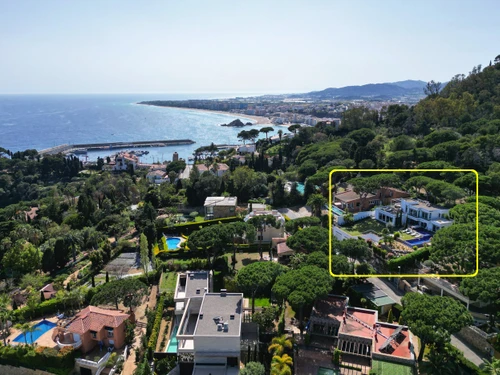 Villa Blanes, 4 Schlafzimmer, 10 Personen - photo_1011875065144