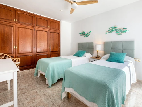 Villa Sant Josep de Sa Talaia / San Jose, 2 Schlafzimmer, 4 Personen - photo_1011875068078