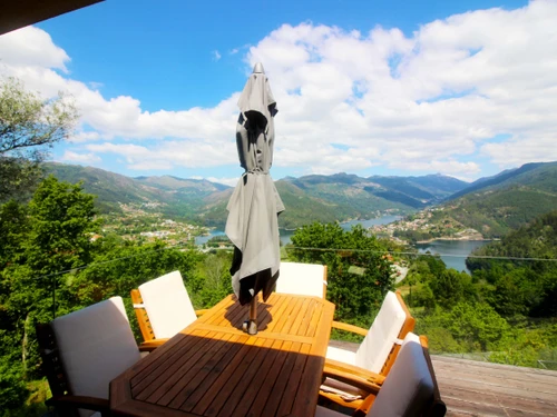 Villa Vieira do Minho, 3 Schlafzimmer, 6 Personen - photo_1011875080626