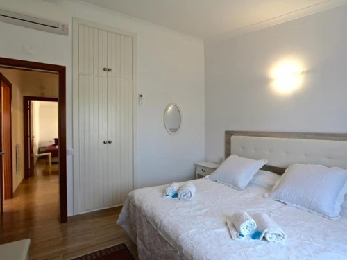 Villa Quarteira-Vilamoura, 4 pièces, 7 personnes - photo_1011875095875