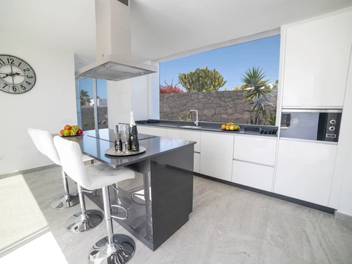 Villa Lanzarote, 4 pièces, 6 personnes - photo_1011875096296