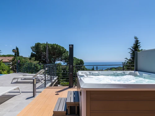 Villa Lloret de Mar, 7 pièces, 16 personnes - photo_1011875113330