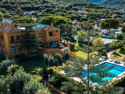 Villa Alhaurín de la Torre, 10 pièces, 20 personnes - photo_1011875119007