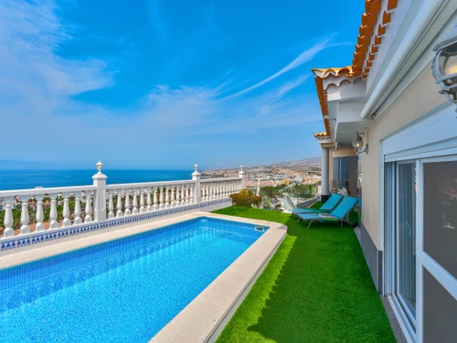 Villa Costa Adeje, 4 bedrooms, 10 persons - photo_1011875119156
