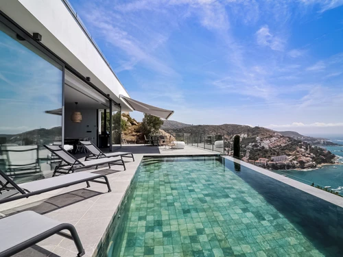 Maison Roses, 5 pièces, 8 personnes - photo_1011875120660