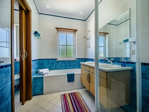 Villa Quarteira-Vilamoura, 4 bedrooms, 8 persons - photo_1011875139830