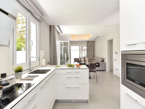 Villa San Bartolomé de Tirajana, 3 pièces, 4 personnes - photo_1011875142415