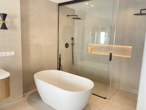 Apartment Santiago de Compostela, 4 bedrooms, 6 persons - photo_1011875147967