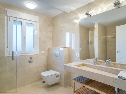 Villa Las Lagunas de Mijas, 5 bedrooms, 10 persons - photo_1011875155584