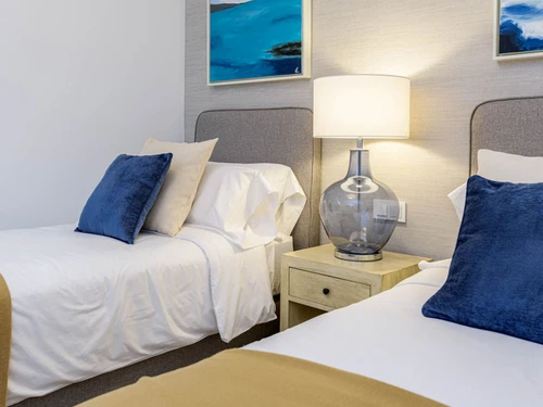 Villa Marbella, 5 Schlafzimmer, 12 Personen - photo_1011875160702