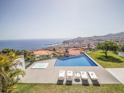 Villa Funchal, 4 bedrooms, 10 persons - photo_1011875162847