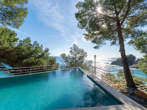 Villa Blanes, 8 Schlafzimmer, 12 Personen - photo_1011875175672
