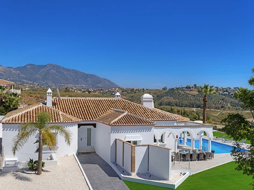 Villa Mijas Costa, 6 Schlafzimmer, 13 Personen - photo_1011875191858