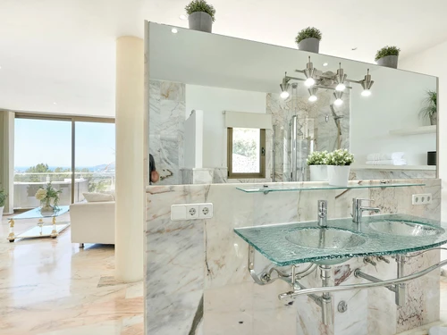 Villa Santa Eulalia del Río, 4 bedrooms, 8 persons - photo_1011875234800