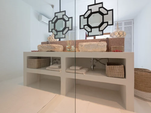 Villa Sant Josep de Sa Talaia / San Jose, 6 bedrooms, 12 persons - photo_1011875240797