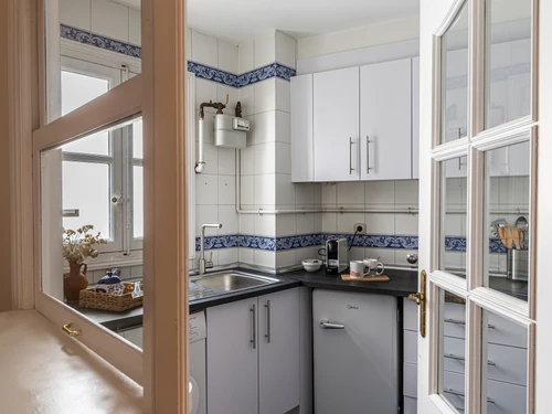 Apartment Madrid, 1 bedroom, 2 persons - photo_1011877439408