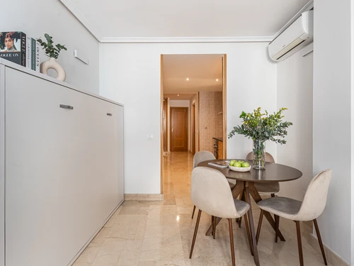 Apartment Madrid, 1 bedroom, 4 persons - photo_1011877462366