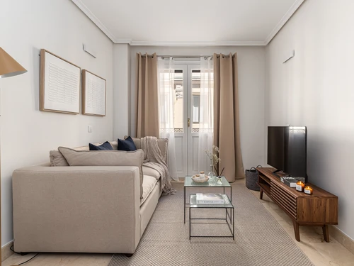 Apartment Madrid, 1 bedroom, 4 persons - photo_1011877462366