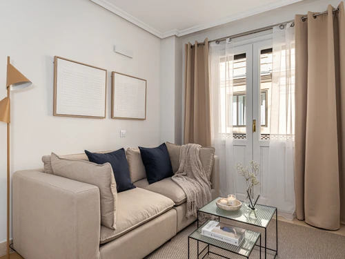 Apartment Madrid, 1 bedroom, 4 persons - photo_1011877462852