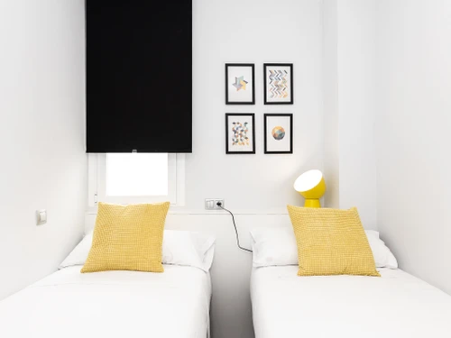 Apartment Madrid, 3 bedrooms, 6 persons - photo_1011877476841