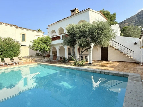 Villa Roses, 4 pièces, 6 personnes - photo_1011590330885