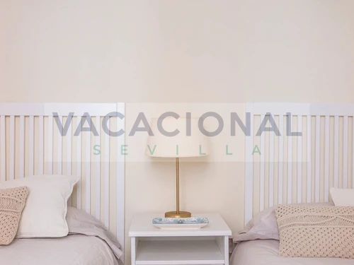 Apartment Seville, 2 bedrooms, 4 persons - photo_1011830381420