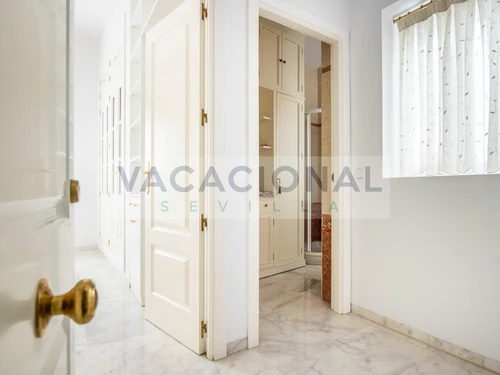 Apartment Seville, 2 bedrooms, 4 persons - photo_1011830381420
