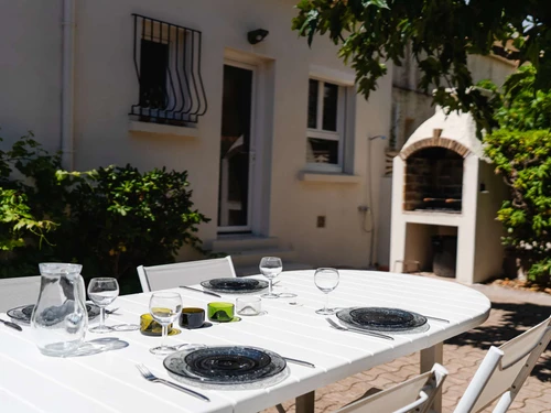 Villa Fleury-Saint-Pierre-la-Mer, 3 bedrooms, 5 persons - photo_1011883360472