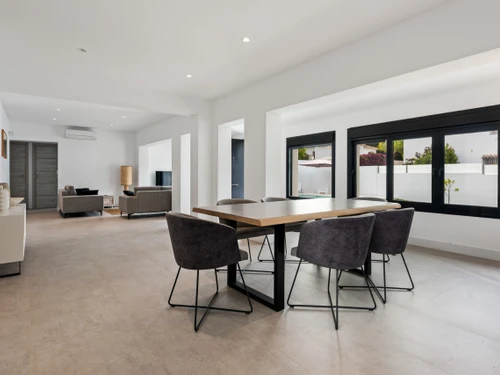 Villa San Pedro de Alcántara, 4 bedrooms, 8 persons - photo_1011886833828