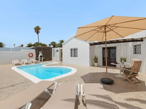 Villa Puerto del Carmen, 3 Schlafzimmer, 6 Personen - photo_1011888832400