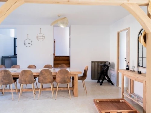 Gasthaus Lorcy, 5 Schlafzimmer, 15 Personen - photo_1011886875376