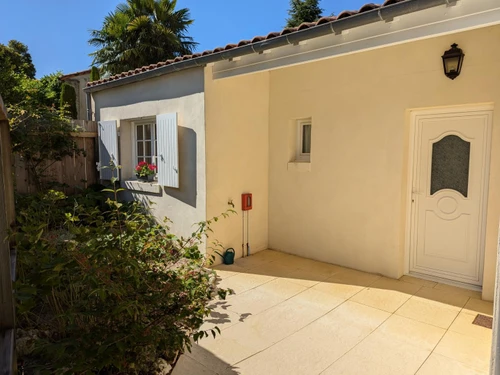 Gite Saint-Cybardeaux, 3 bedrooms, 6 persons - photo_18272642604