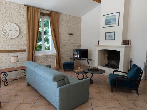 Gite Saint-Cybardeaux, 3 bedrooms, 6 persons - photo_18272642604