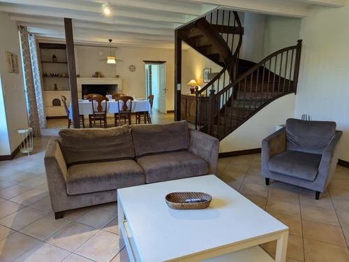 Gasthaus Saint-Cybardeaux, 3 Schlafzimmer, 6 Personen - photo_18272649798