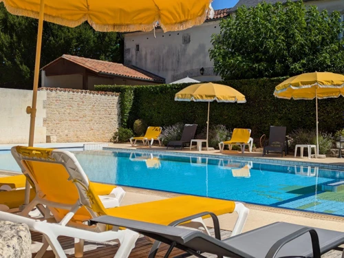 Gite Saint-Cybardeaux, 2 bedrooms, 4 persons - photo_17099681747