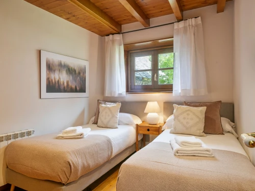 Apartment Gessa, 3 bedrooms, 7 persons - photo_1011873856884