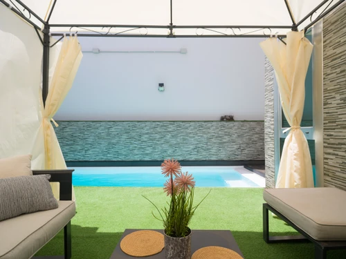 Casa rural Telde, 3 dormitorios, 6 personas - photo_1011902237076