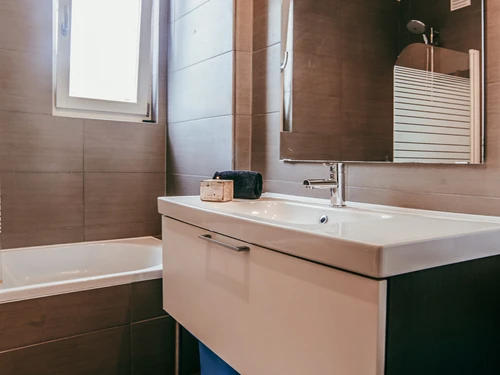 Apartment Lisbon, 1 bedroom, 2 persons - photo_1011903868224