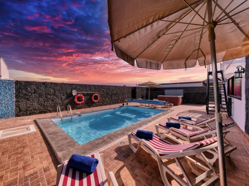 Villa Playa Blanca, 5 pièces, 8 personnes - photo_1011713115414