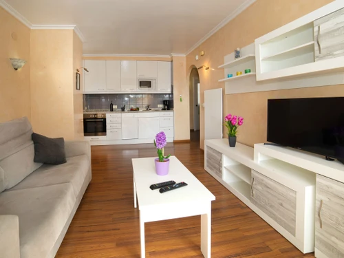 Ferienwohnung Calp, 2 Schlafzimmer, 4 Personen - photo_17224827893