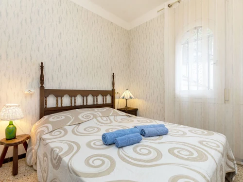 Apartment Llançà, 2 bedrooms, 4 persons - photo_19387334513