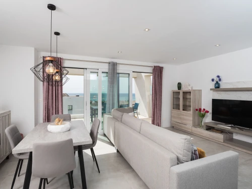 Apartamento Estepona, 2 dormitorios, 4 personas - photo_17779533385