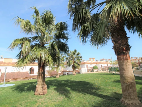 Villa Callosa d'en Sarrià, 3 bedrooms, 6 persons - photo_17463545330