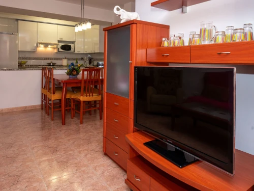 Apartment Malgrat de Mar, 2 bedrooms, 4 persons - photo_19757668709
