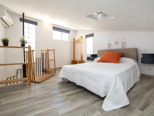 Studio Alicante, 5 Schlafzimmer, 10 Personen - photo_16353308486