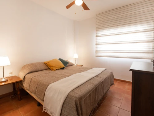 Apartamento Nerja, 2 dormitorios, 4 personas - photo_16827436734