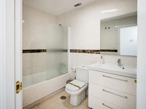 Apartamento Marbella, 2 dormitorios, 4 personas - photo_17756664736