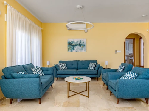 Casa Las Lagunas de Mijas, 4 dormitorios, 8 personas - photo_18539127058