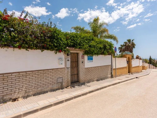 Villa Nerja, 5 dormitorios, 10 personas - photo_8869966822