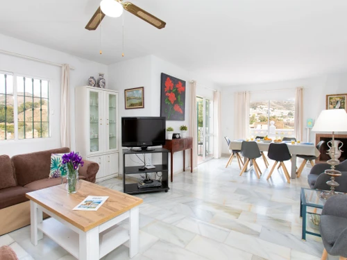 Villa Nerja, 5 dormitorios, 10 personas - photo_8869966822